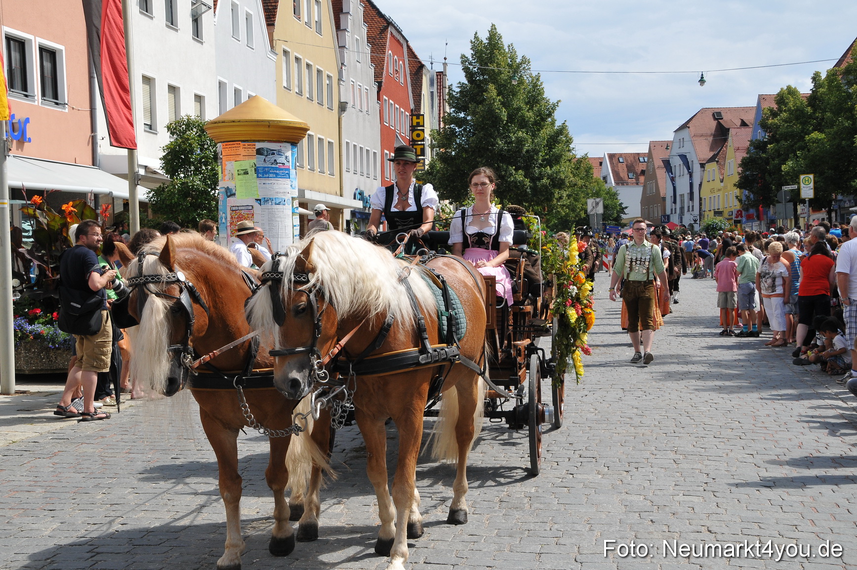 Volksfest Neumarkt 100814 0425